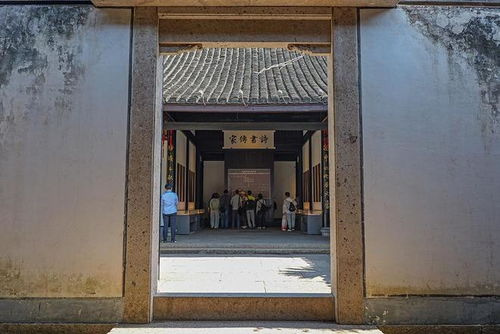 来到绍兴,验证 从百草园到三味书屋 现实版,鲁迅先生家真豪宅