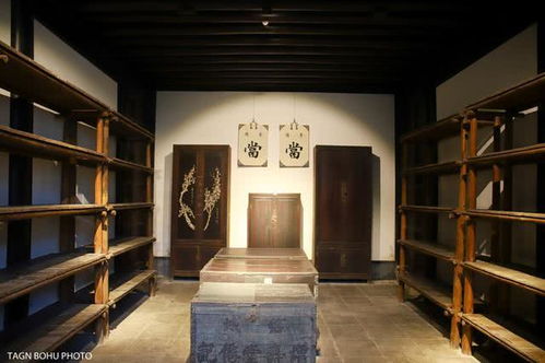 在鲁迅故里,感受小时候课文里的情景,从百草园到三味书屋