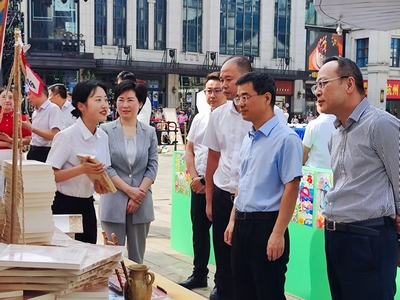 常德市启动2025“护苗·绿书签行动”暨版权宣传周活动